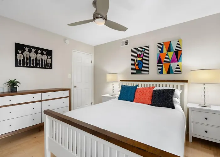 Сasa de vacaciones 2br Biltmore Bliss With Heated Pool, Hot Tub And Phoenix